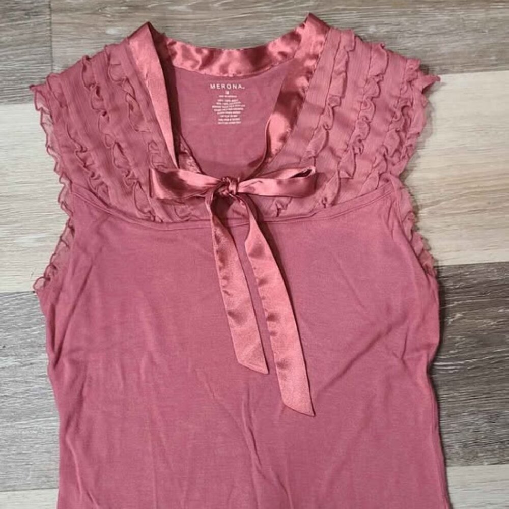 M Sleeveless Blouse
